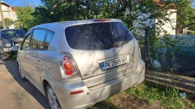 Toyota Corolla verso 2.2 дизел, снимка 4