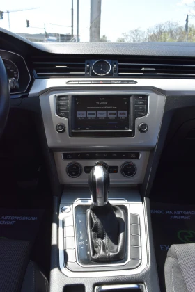 VW Passat 2.0TDI* AUTOMAT* LED - 25990 лв. - 63963943 | Car24.bg