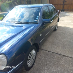     Mercedes-Benz E 230 w210