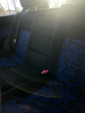 VW Golf | Mobile.bg    11