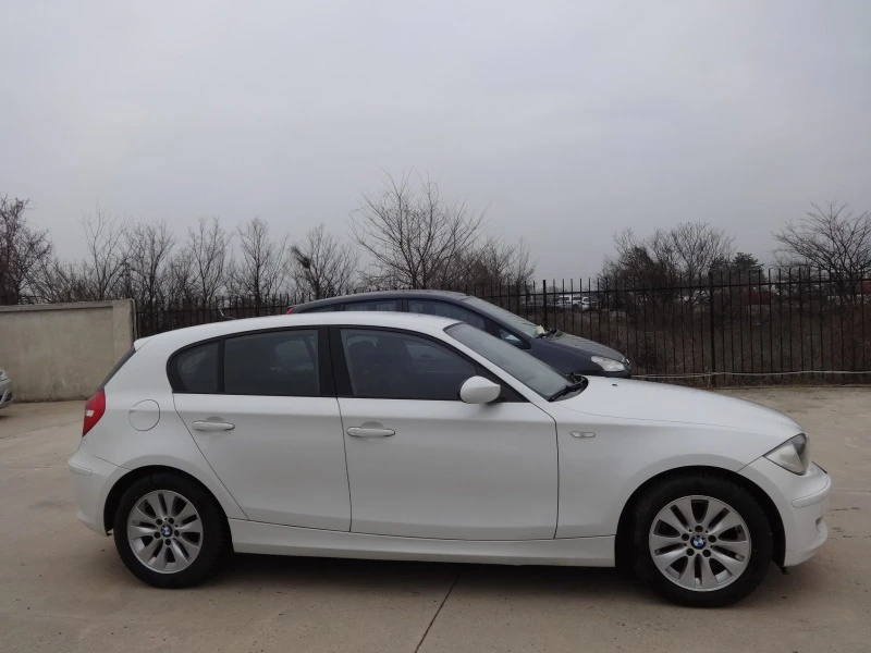 BMW 116 1.6I Facelift, снимка 4 - Автомобили и джипове - 44597925