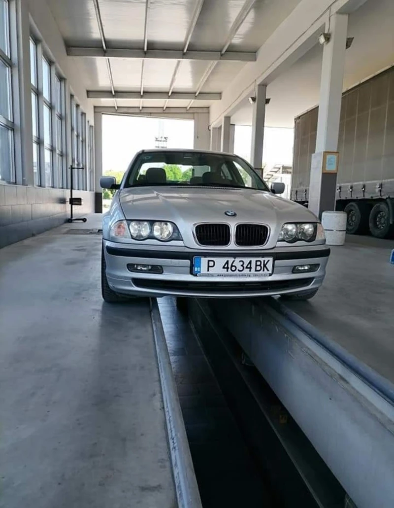 BMW 320 e46, снимка 6 - Автомобили и джипове - 46744089