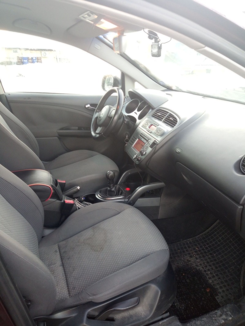Seat Altea XL / 1.9 TDI / 105 к.с, снимка 10 - Автомобили и джипове - 46213314
