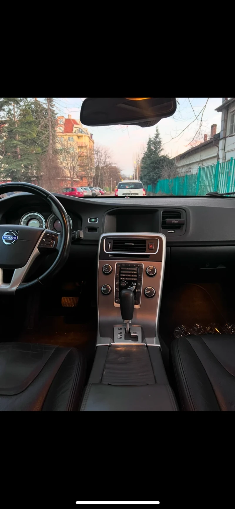 Volvo S60 T5, снимка 6 - Автомобили и джипове - 49458374