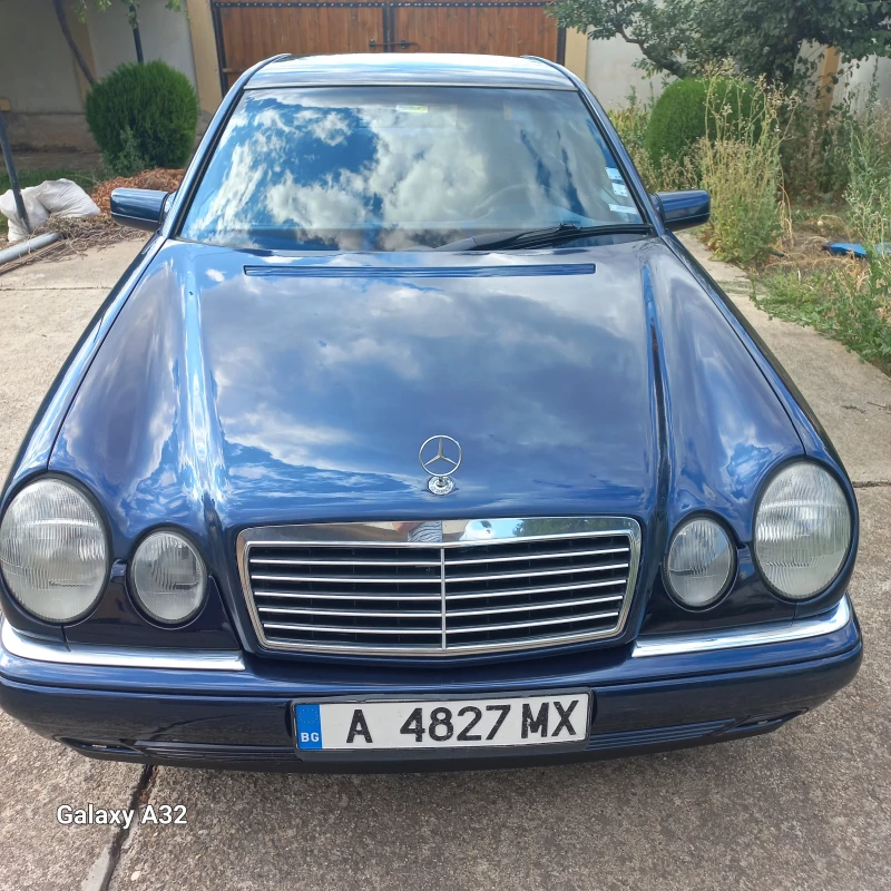 Mercedes-Benz E 230 w210
