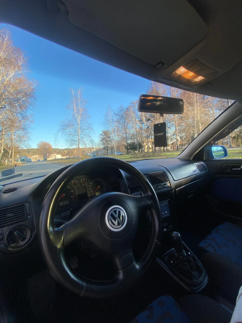 VW Golf, снимка 10 - Автомобили и джипове - 52249533