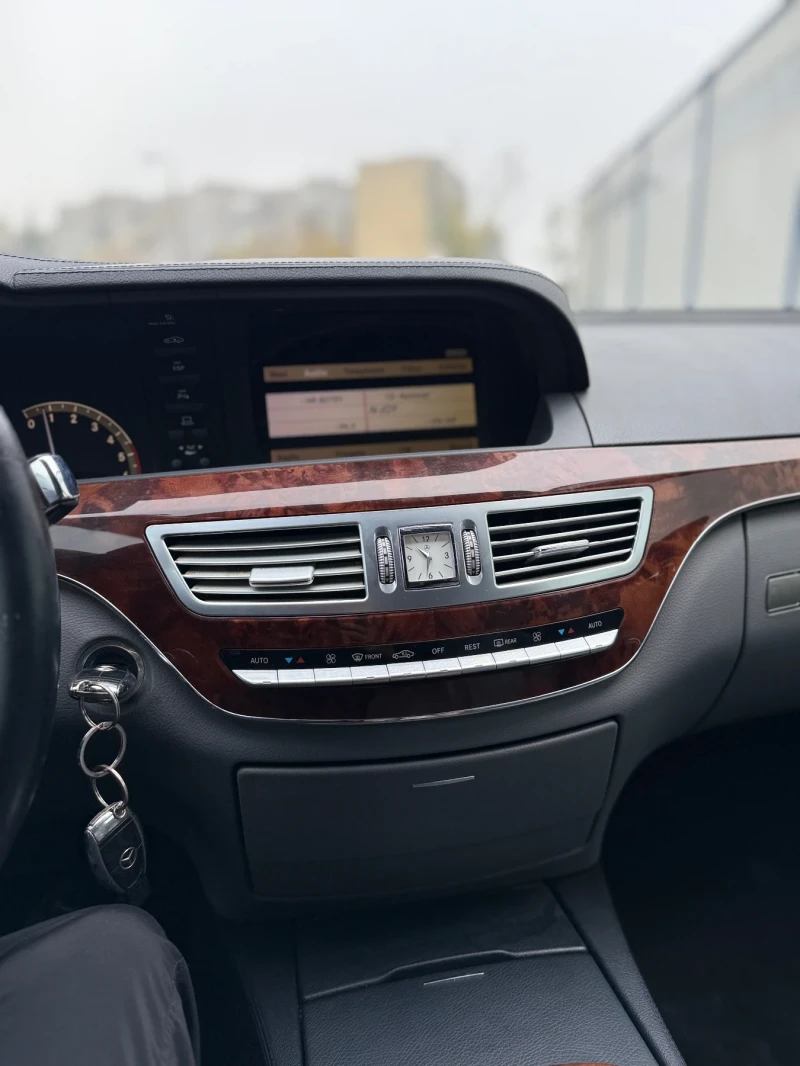 Mercedes-Benz S 320 * 320CDI* V6* ПОДГРЕВ* AMBIENT* ТОП ЦЕНА* , снимка 12 - Автомобили и джипове - 52501382