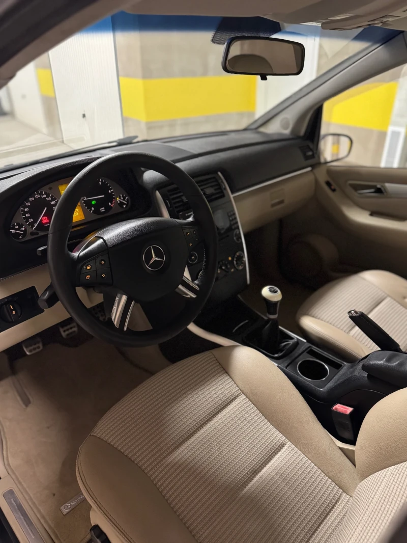 Mercedes-Benz B 200 2.0CDI, снимка 5 - Автомобили и джипове - 53294496