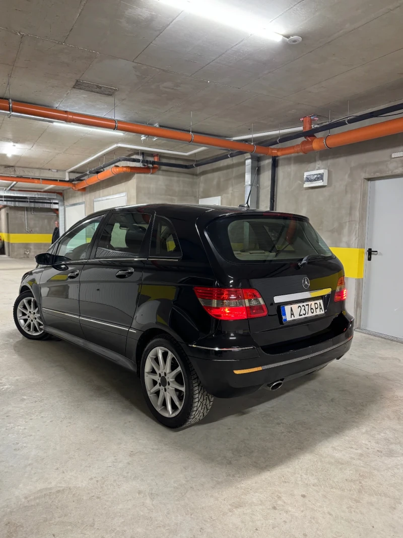 Mercedes-Benz B 200 2.0CDI, снимка 2 - Автомобили и джипове - 53294496