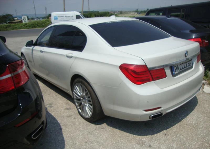 BMW 750 Li-xDrive, снимка 2 - Автомобили и джипове - 6134786