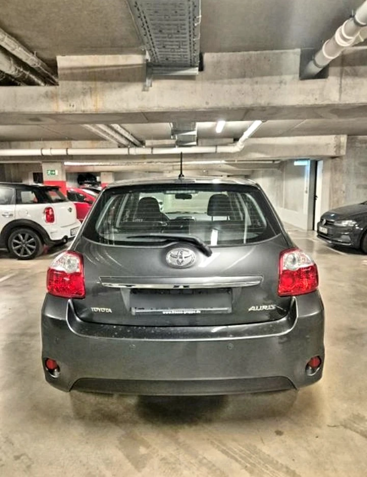 Toyota Auris 1.4 D-4D, 90 к.с. FACELIFT - изображение 6