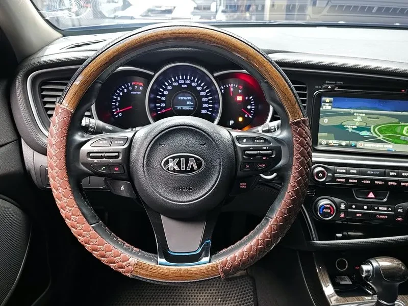 Kia K5 2.0, снимка 14 - Автомобили и джипове - 54262128