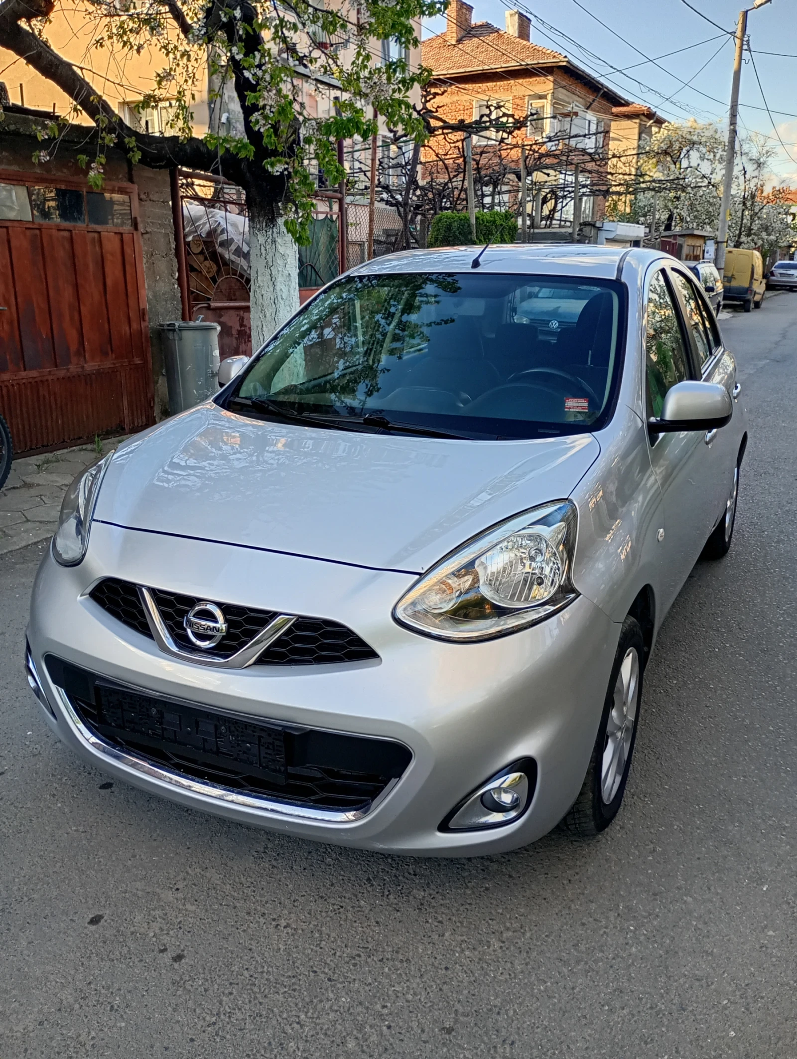 Nissan Micra 1.2 Газов инжекцион 2014г., снимка 1