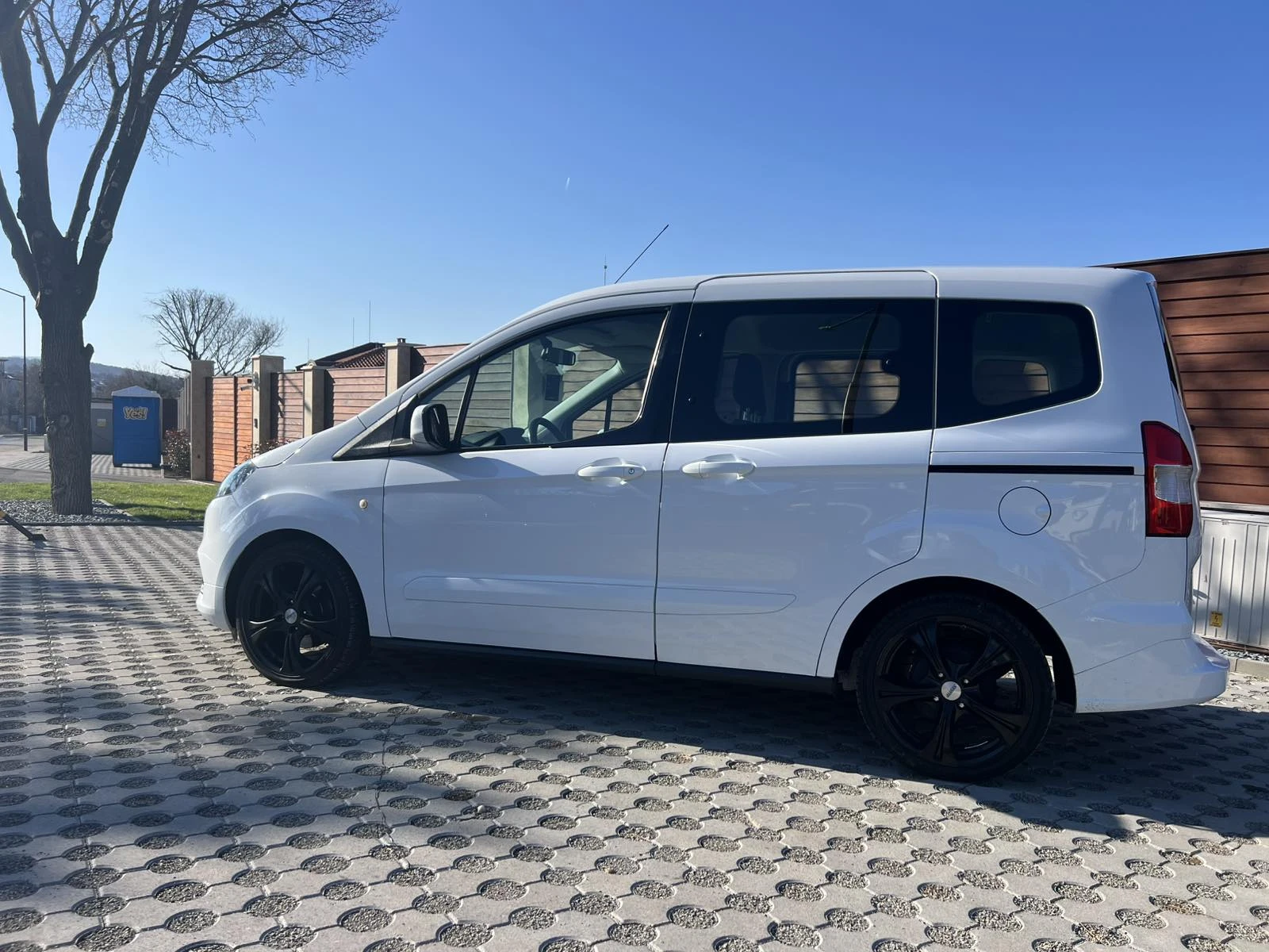 Ford Courier 1.5D - 120к.с EURO 6 ЕДИН СОБСТВЕНИК - изображение 3