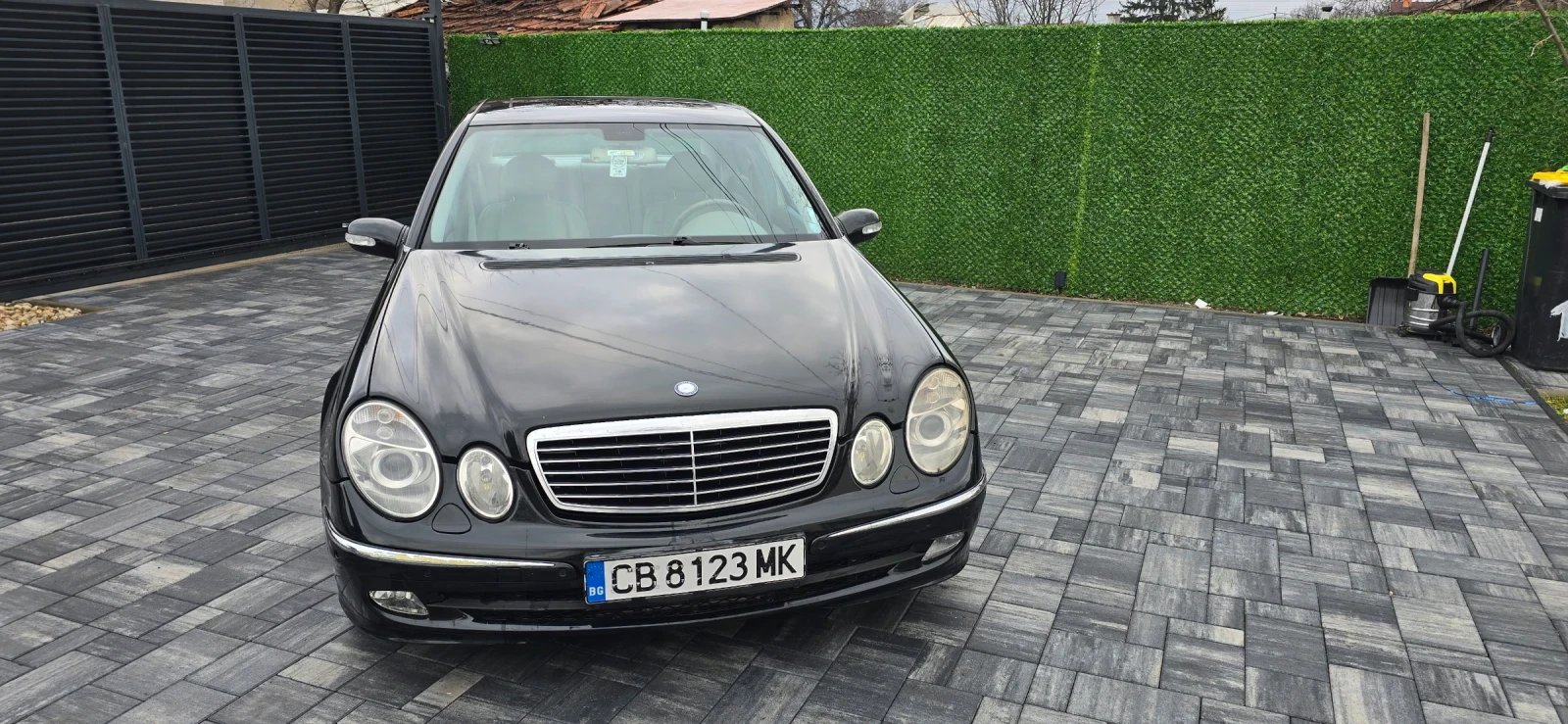 Mercedes-Benz E 270  - изображение 2