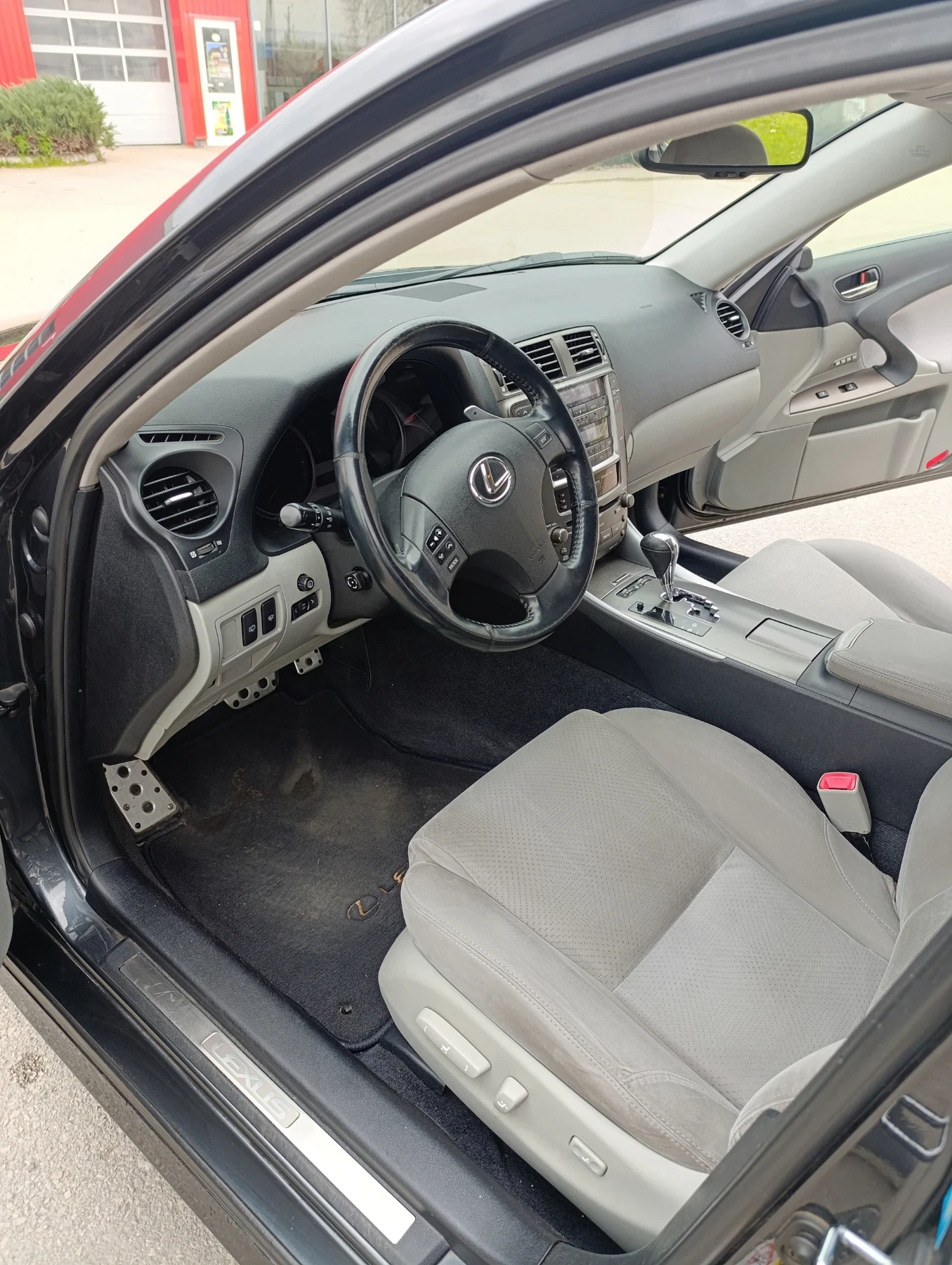 Lexus IS 250 Sport - изображение 8