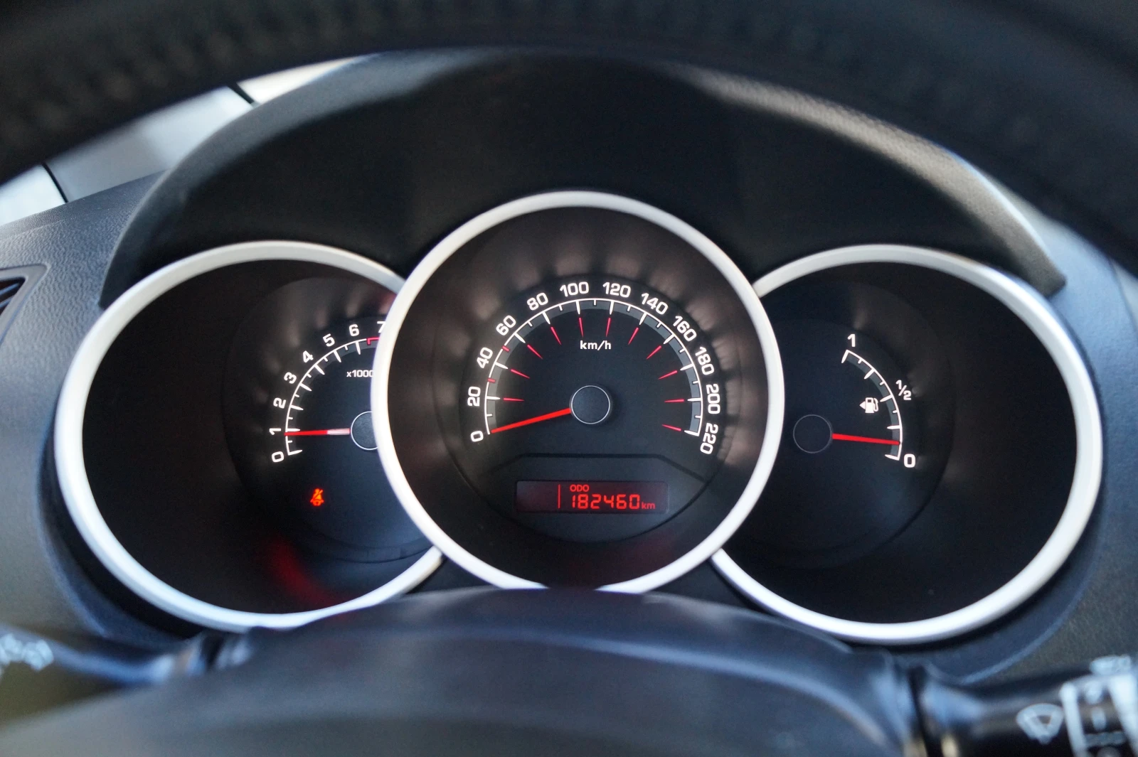 Kia Venga 1.4i ГАЗ | Mobile.bg — изображение 15