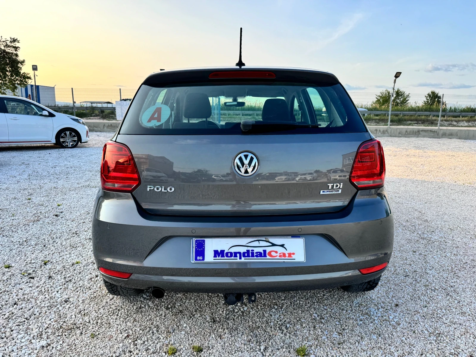 VW Polo 1.4tdi 90кс* * * Фейслифт* * * Топ състояние* * *  - изображение 4