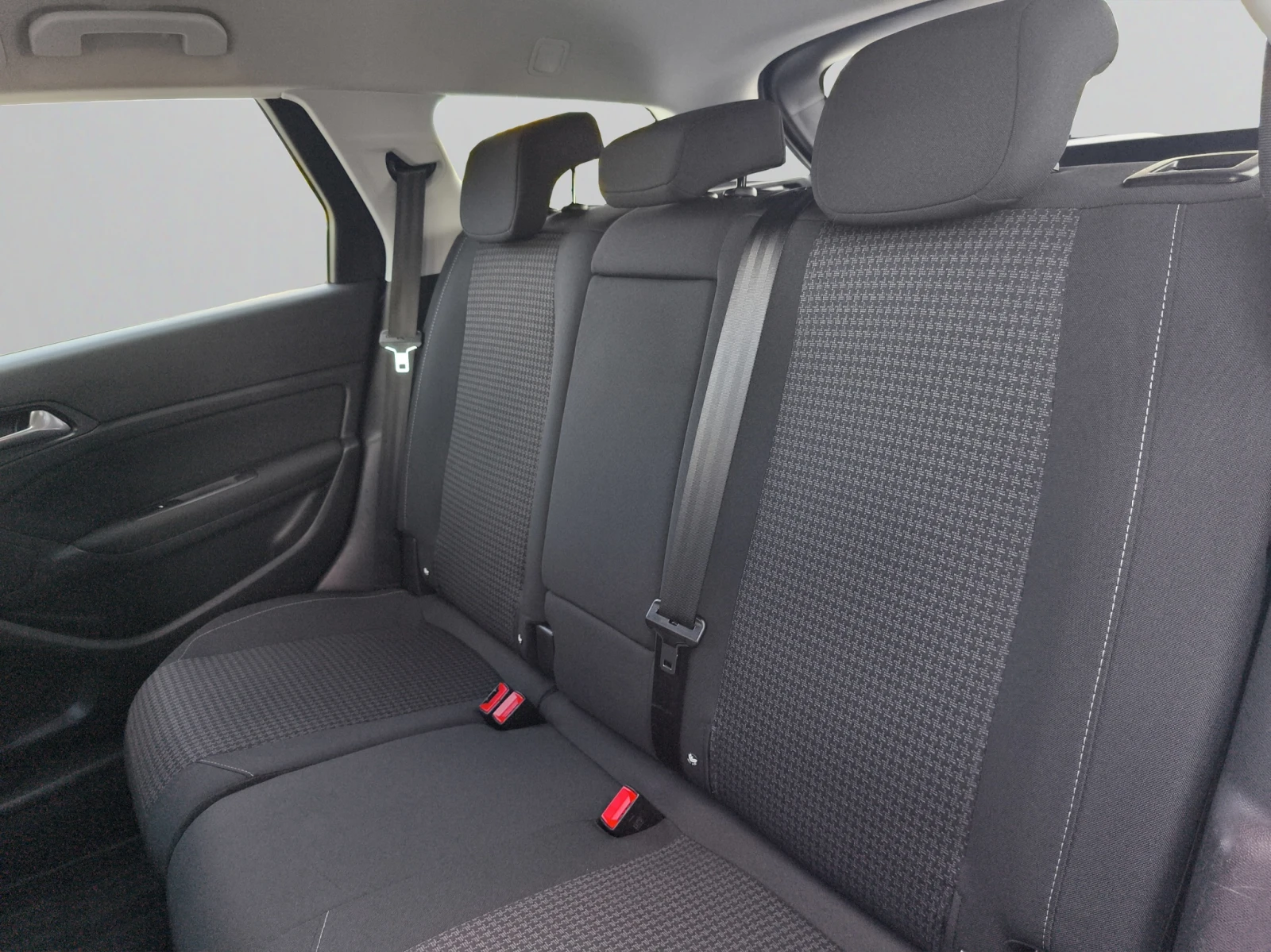 Peugeot 308 ACTIVE 1.6e-HDI 120 EAT6 EURO6 // 1802R25 | Mobile.bg � ����������� 12