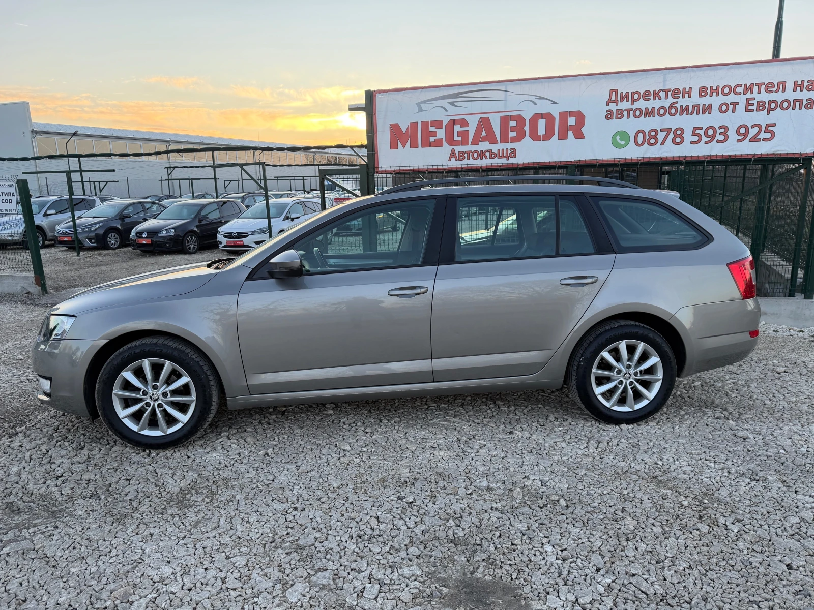 Skoda Octavia 1.6 TDi/105p.s-Navi/Euro 5!!! - изображение 7