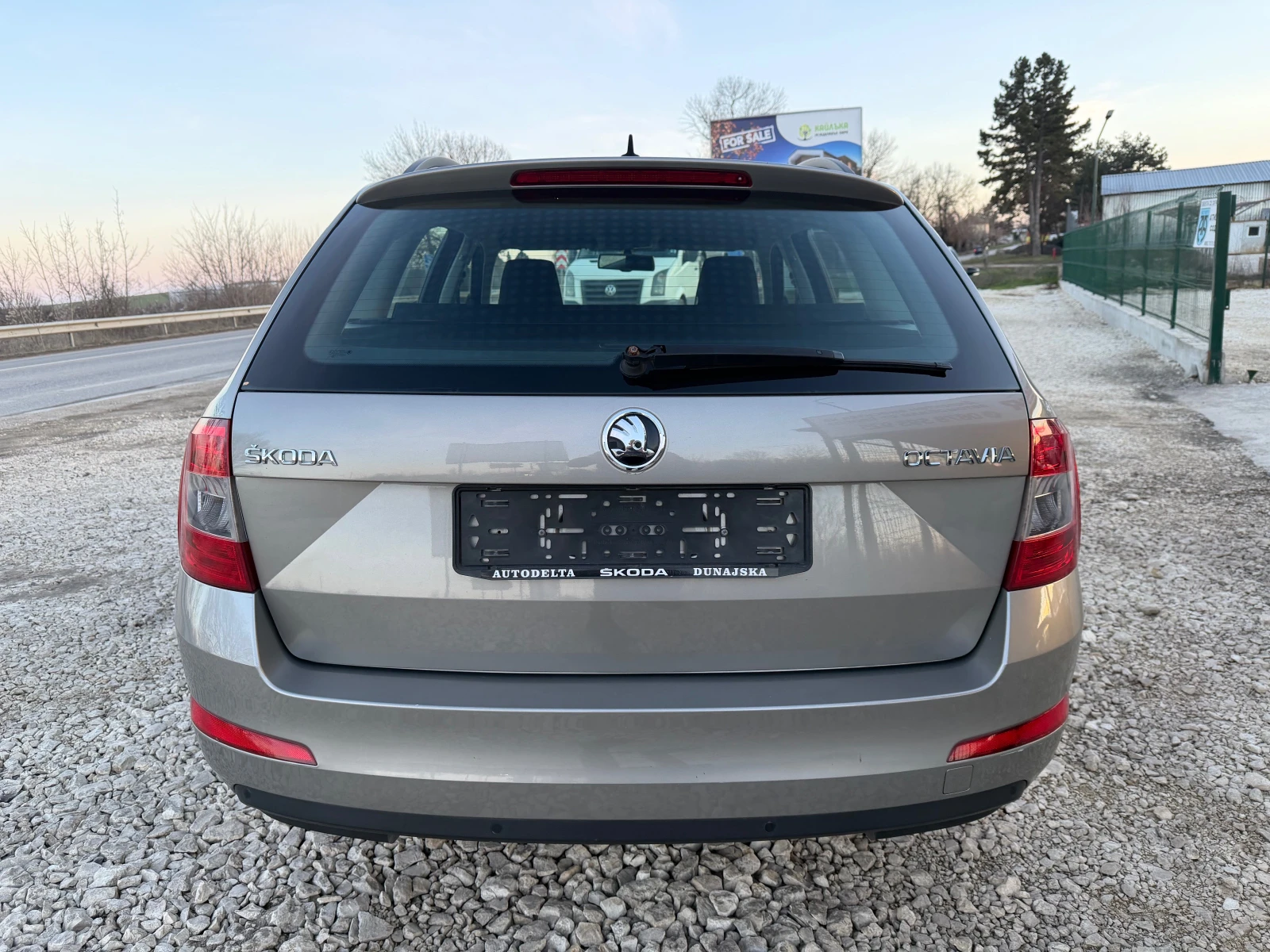 Skoda Octavia 1.6 TDi/105p.s-Navi/Euro 5!!! - изображение 6