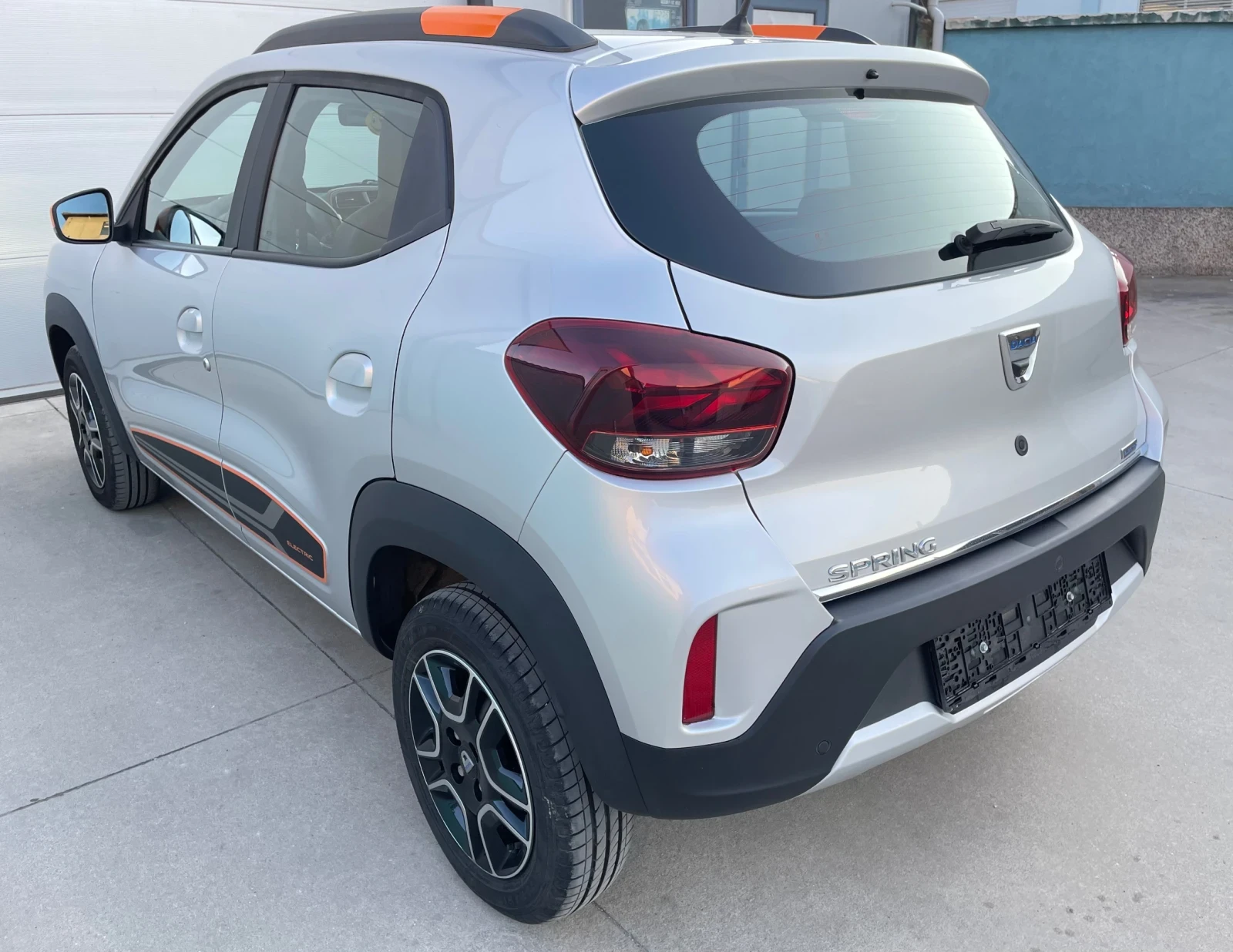 Dacia Spring Comfort Plus, снимка 3 - Автомобили и джипове - 53742249