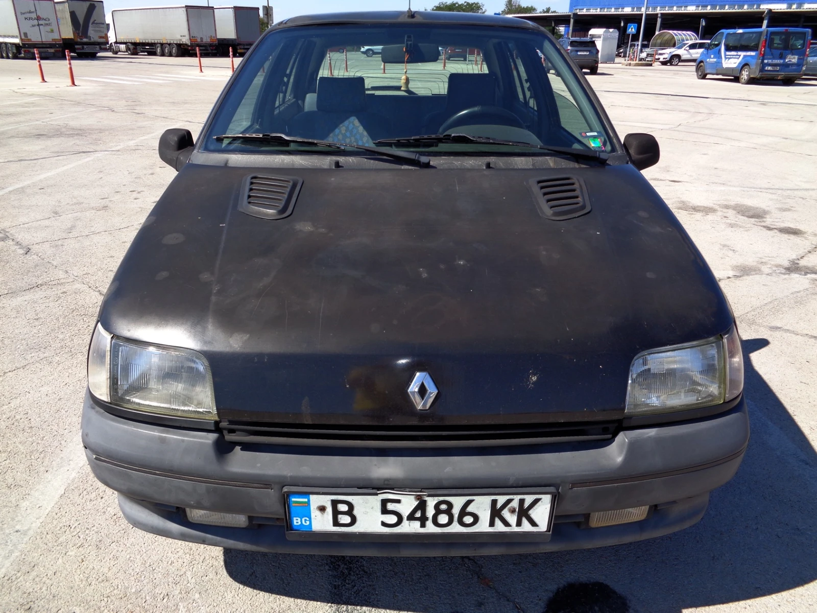 Renault Clio, снимка 6 - Автомобили и джипове - 54140934
