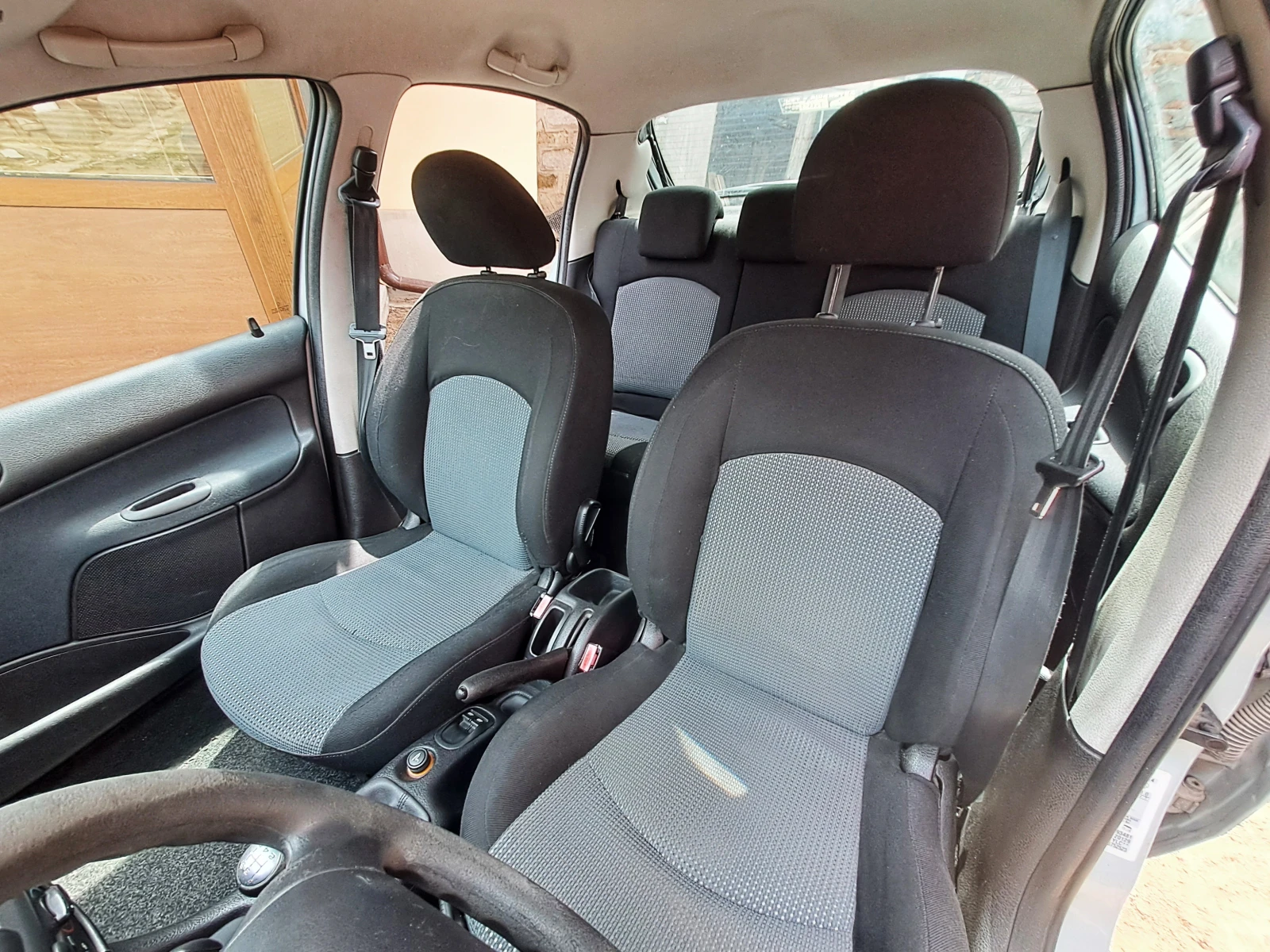 Peugeot 206, снимка 9 - Автомобили и джипове - 54183186