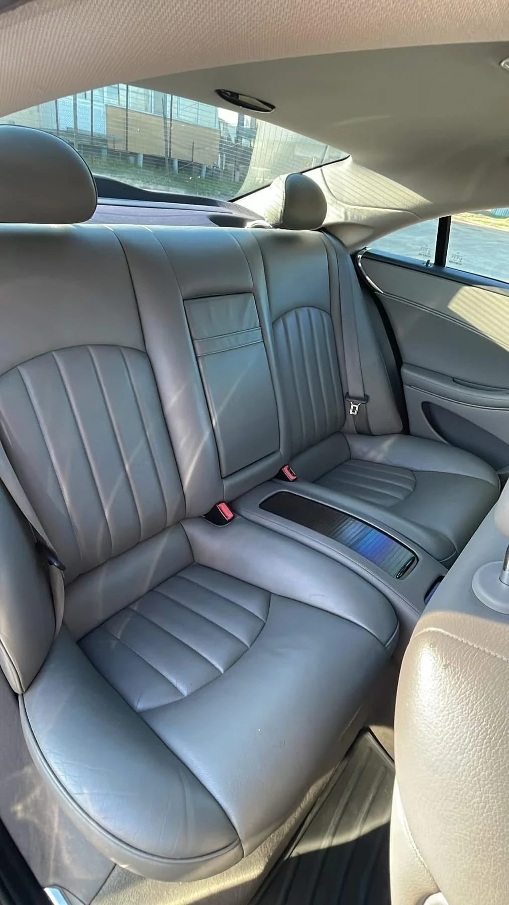 Mercedes-Benz CLS 320, снимка 8 - Автомобили и джипове - 54284019