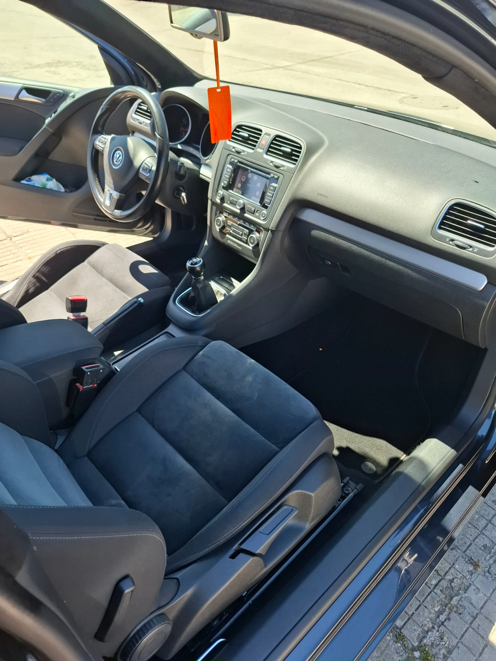 VW Golf 1.4 TSI, снимка 7 - Автомобили и джипове - 54319761