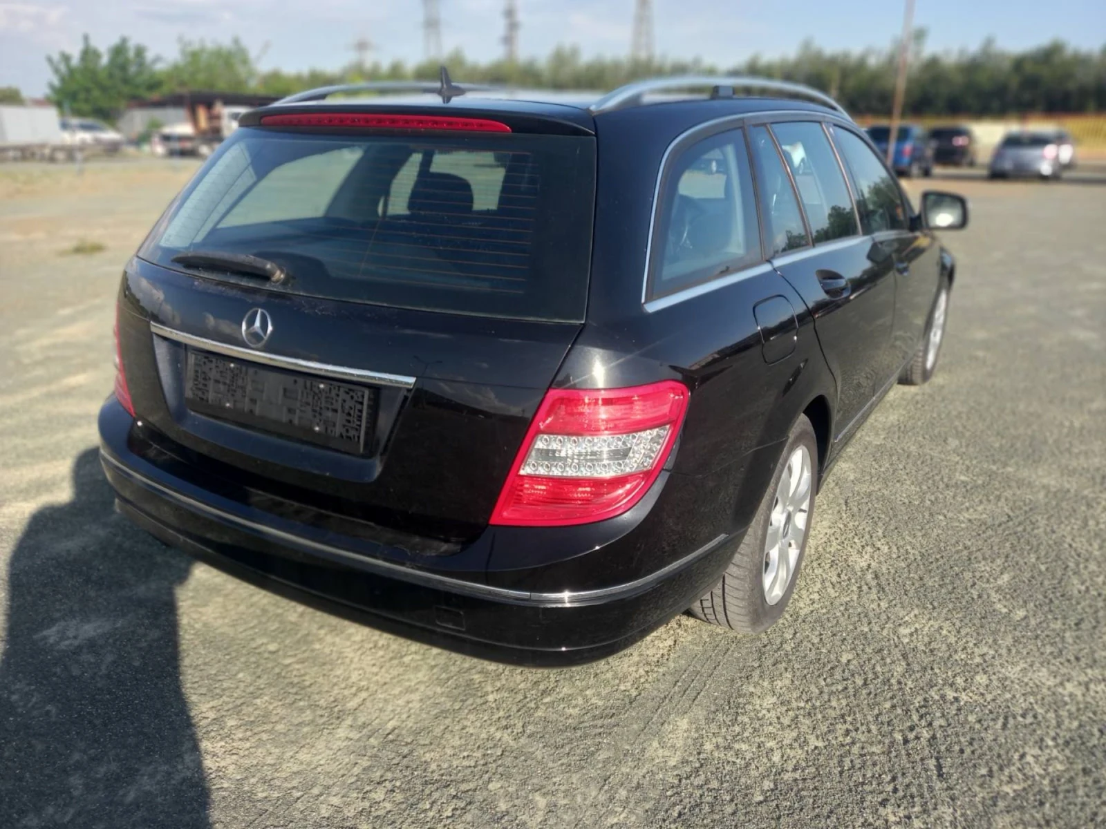 Mercedes-Benz C 220 2.2 Avantgarde, снимка 5 - Автомобили и джипове - 54711007
