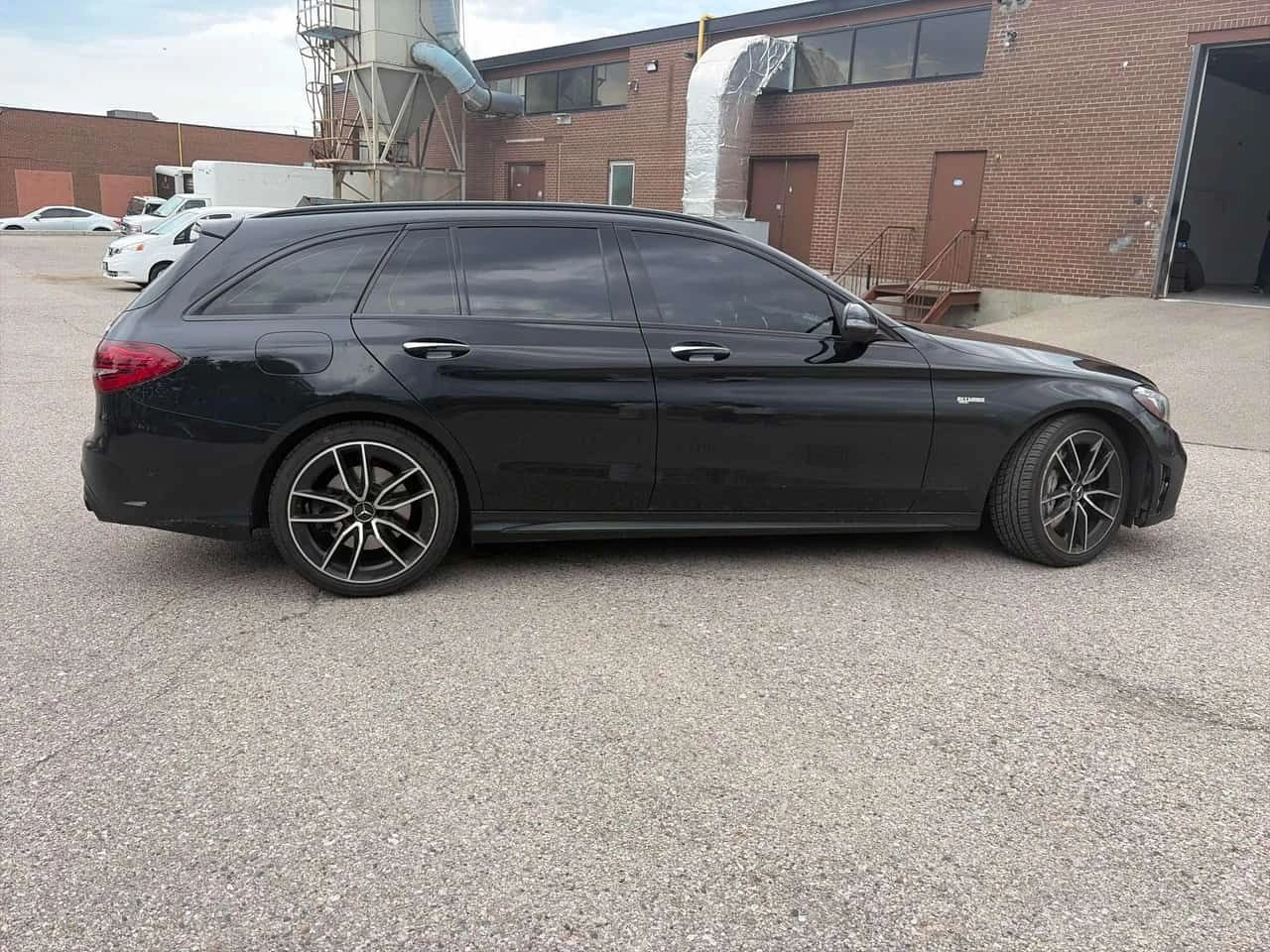 Mercedes-Benz C 43 AMG | DISTRONIC | BURMESTER | HUD | 360 | , снимка 3 - Автомобили и джипове - 54963776