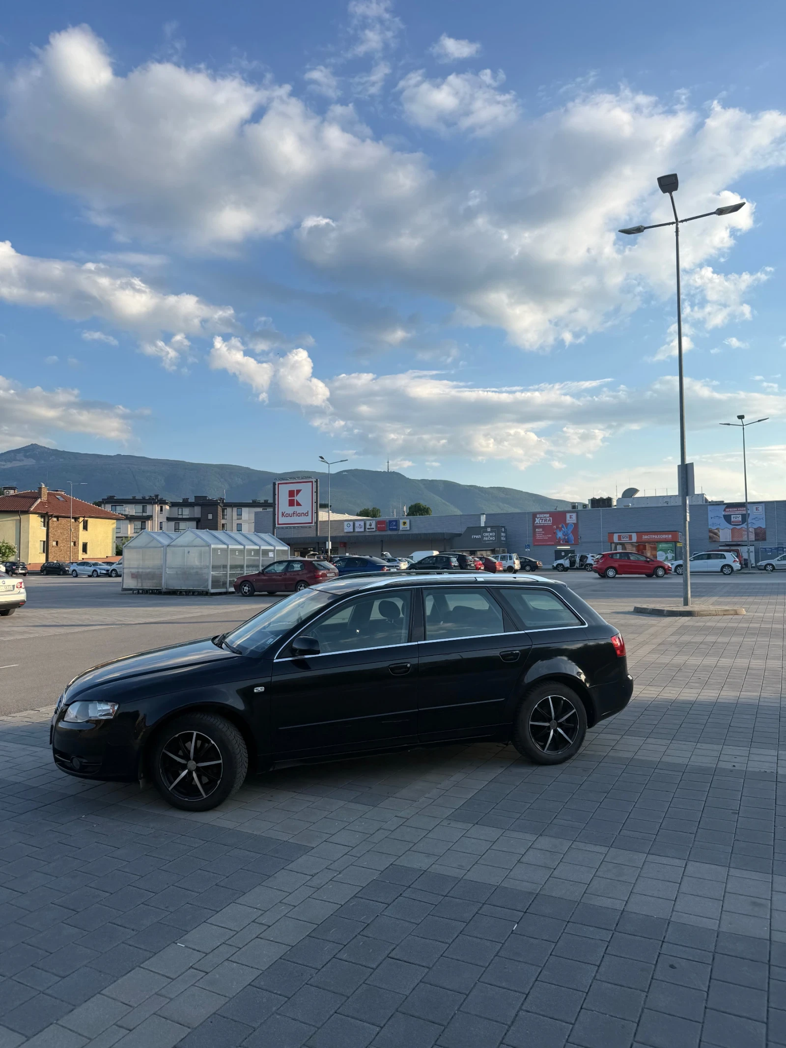 Audi A4, снимка 2 - Автомобили и джипове - 55053011