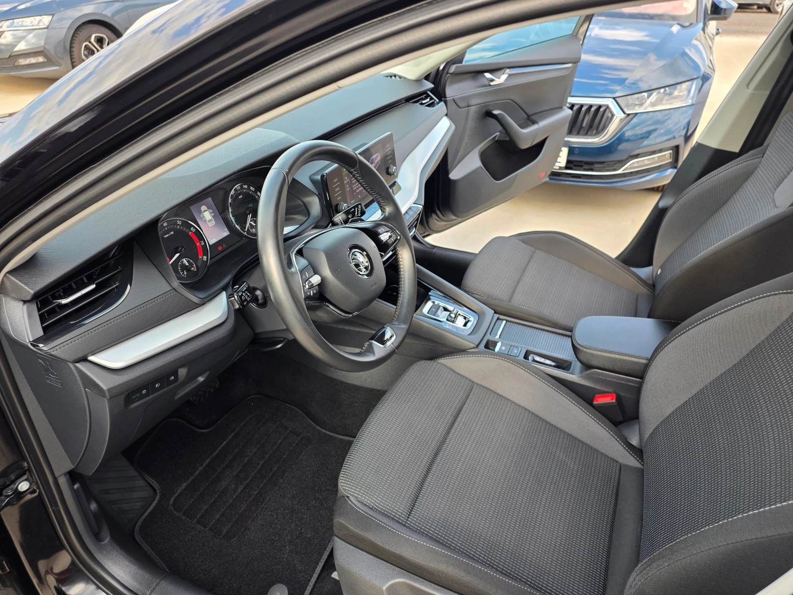 Skoda Octavia НОВ-1.5= M-HEV= 150кс, снимка 13 - Автомобили и джипове - 55396826