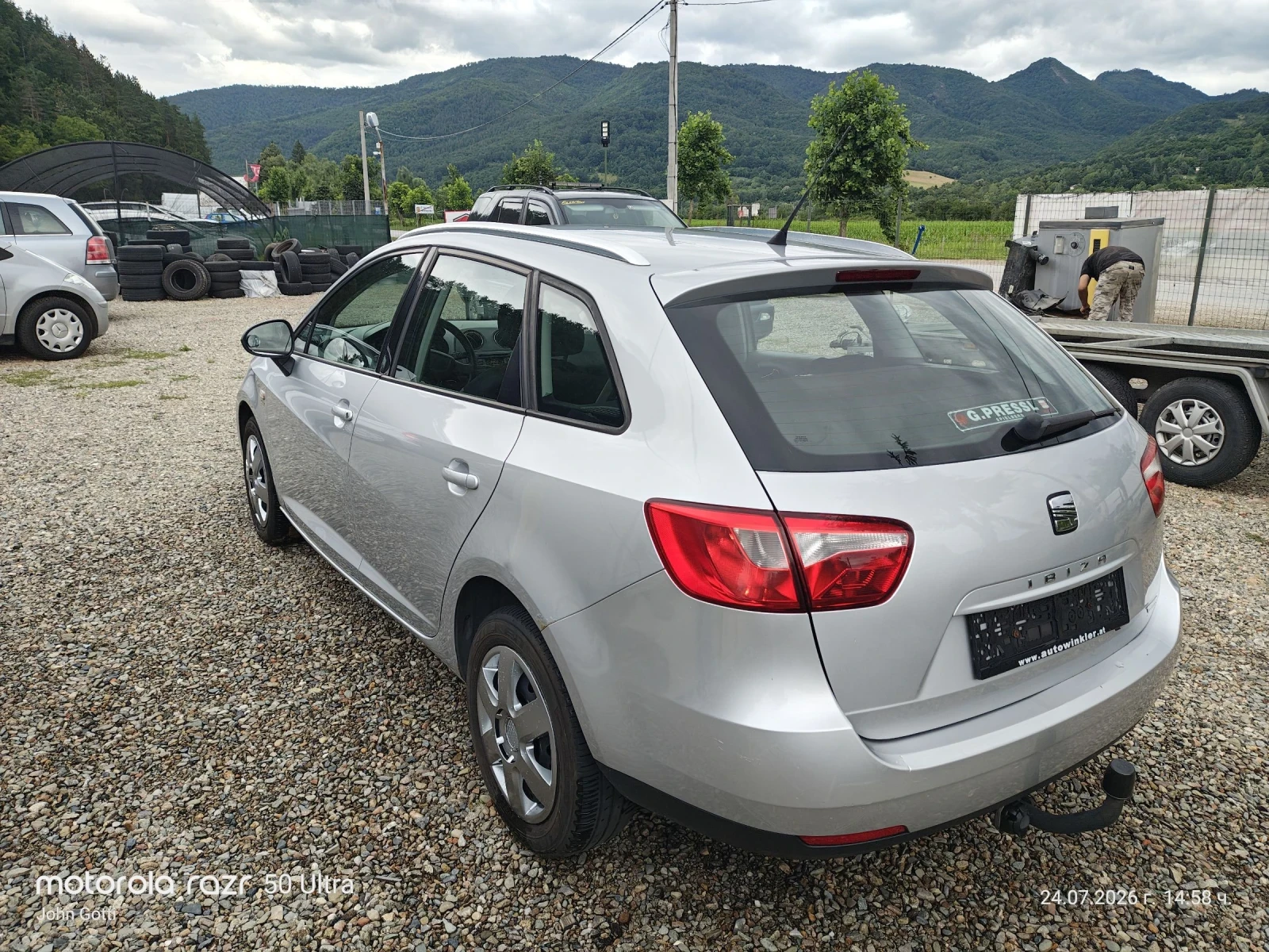 Seat Ibiza 1.6TDi , 90k.c., Klimatronik, Evro 5, 2013г. , снимка 6 - Автомобили и джипове - 55406197