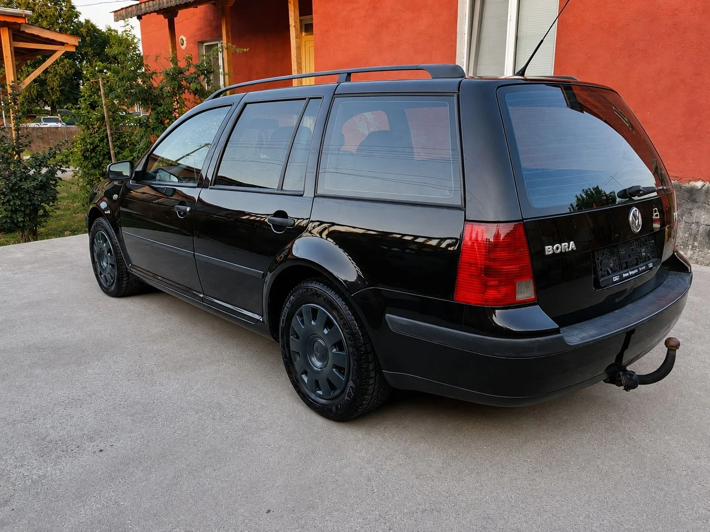 VW Bora 1.9TDI, снимка 4 - Автомобили и джипове - 55775523