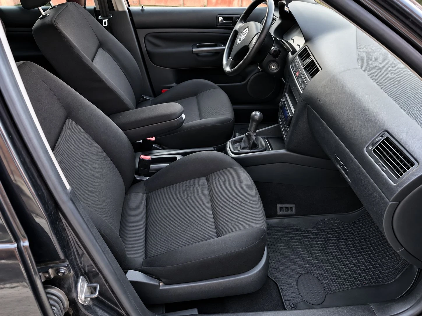 VW Bora 1.9TDI, снимка 15 - Автомобили и джипове - 55775523