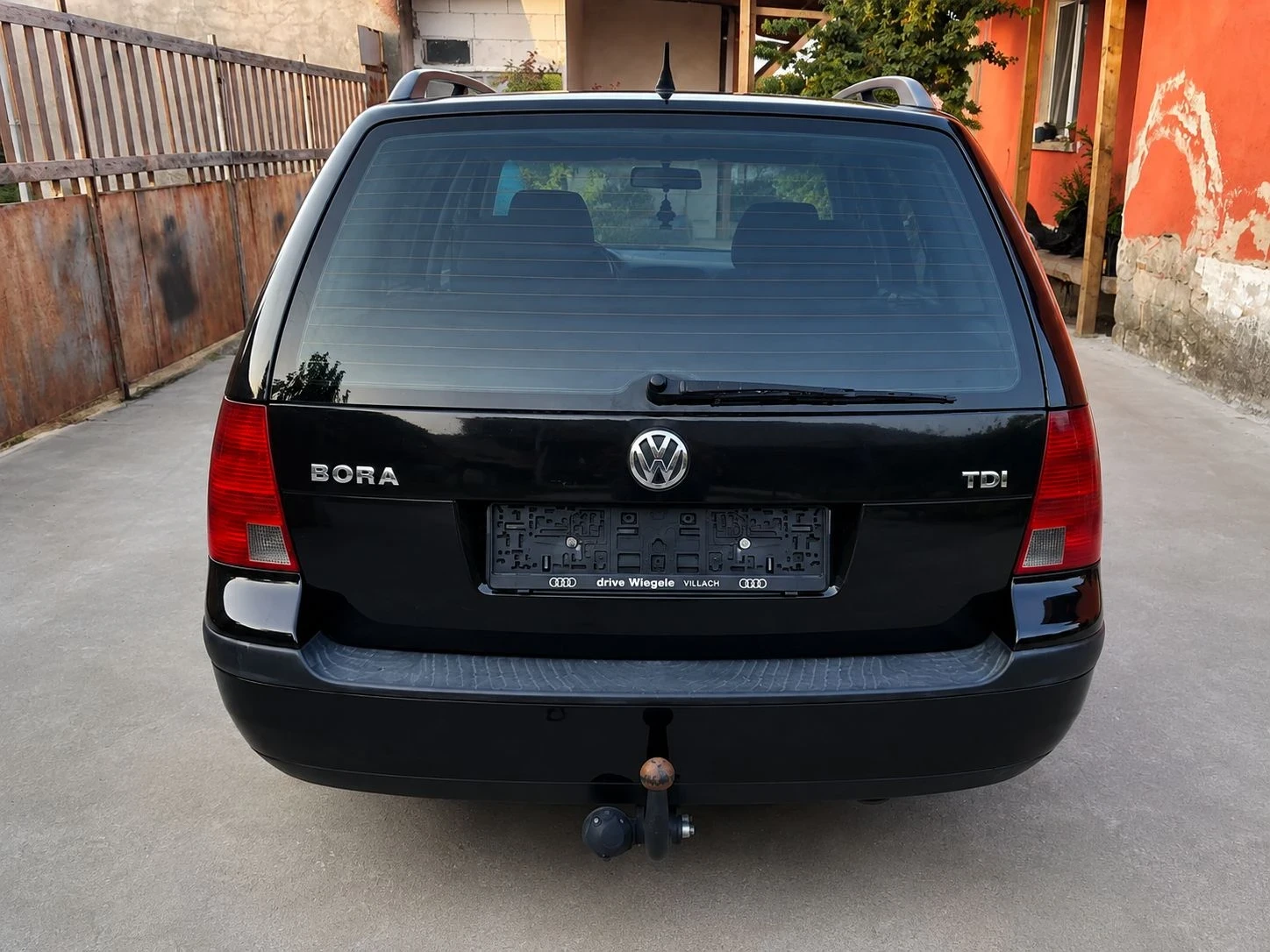 VW Bora 1.9TDI, снимка 5 - Автомобили и джипове - 55775523