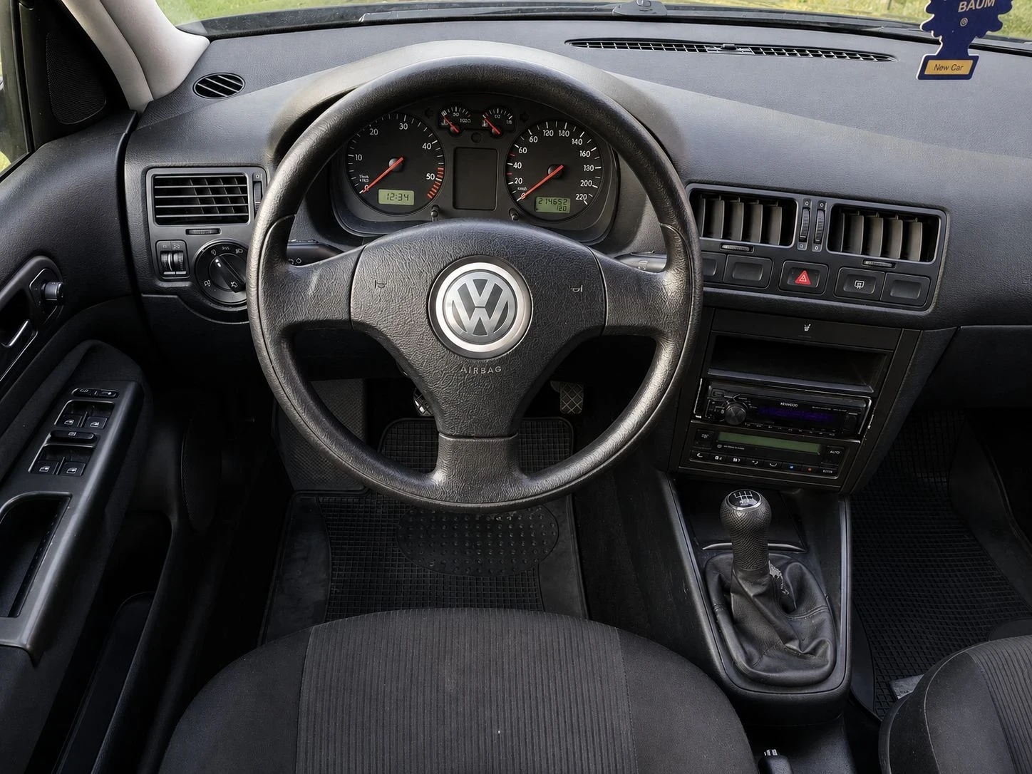 VW Bora 1.9TDI, снимка 13 - Автомобили и джипове - 55775523