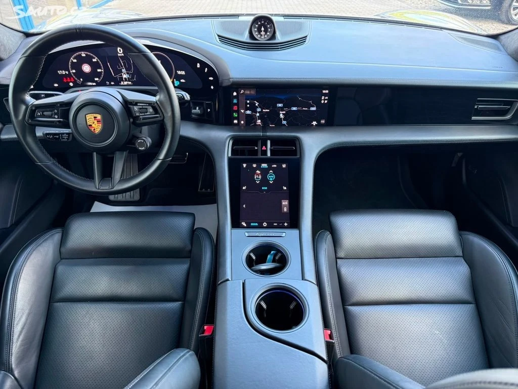 Porsche Taycan Turbo Cross Turismo, снимка 6 - Автомобили и джипове - 56067389