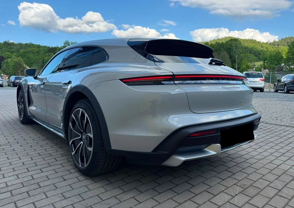 Porsche Taycan Turbo Cross Turismo, снимка 3 - Автомобили и джипове - 56067389
