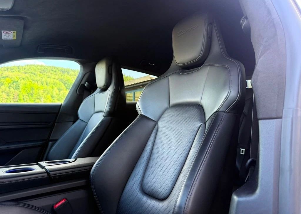 Porsche Taycan Turbo Cross Turismo, снимка 8 - Автомобили и джипове - 56067389