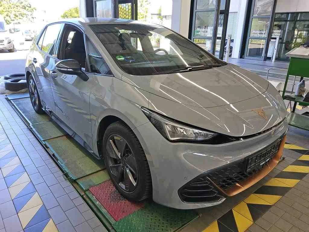 Cupra Born 58 kWh 204 к.с.