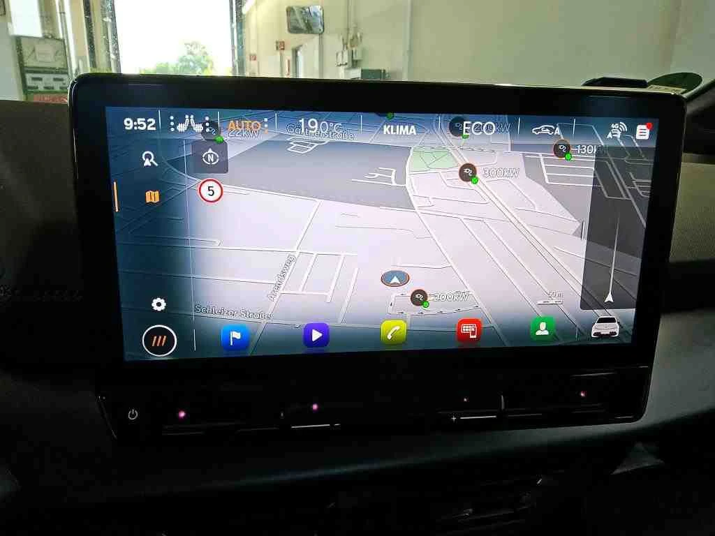 Cupra Born 58 kWh 204 к.с., снимка 8 - Автомобили и джипове - 56161274