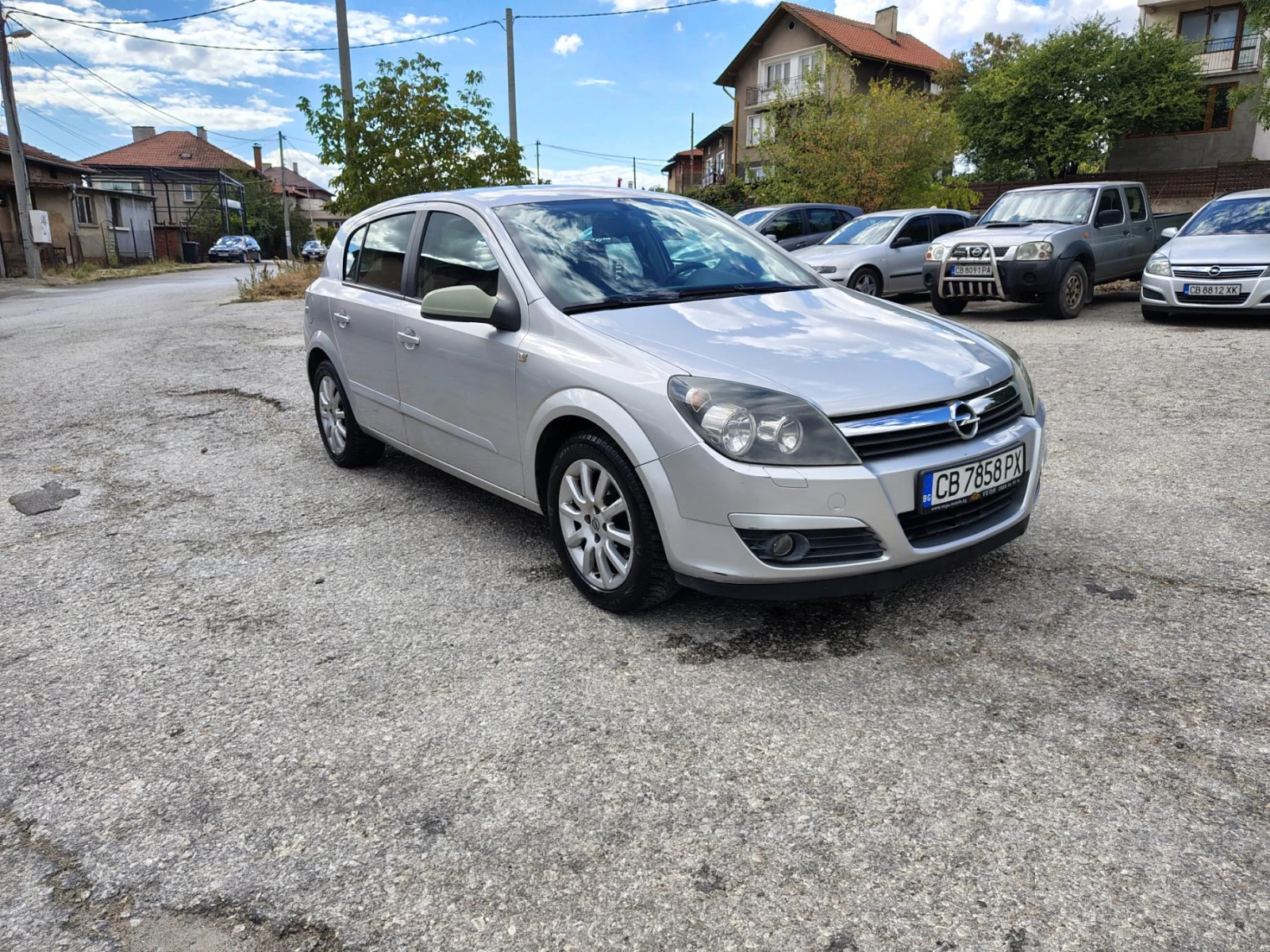Opel Astra 1.6 Бензин (105 к.с.)   2005 г. / Регистрирана, снимка 2 - Автомобили и джипове - 56187335