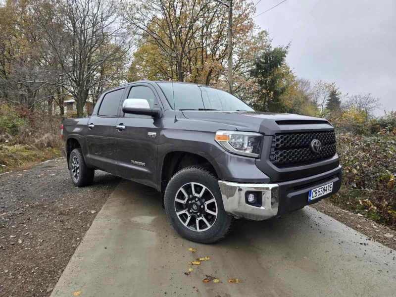 Toyota Tundra CREWMАX Limited  5.7L  i FORCE 4x4, снимка 1 - Автомобили и джипове - 48551300