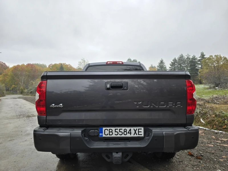 Toyota Tundra CREWMАX Limited  5.7L  i FORCE 4x4, снимка 5 - Автомобили и джипове - 48551300