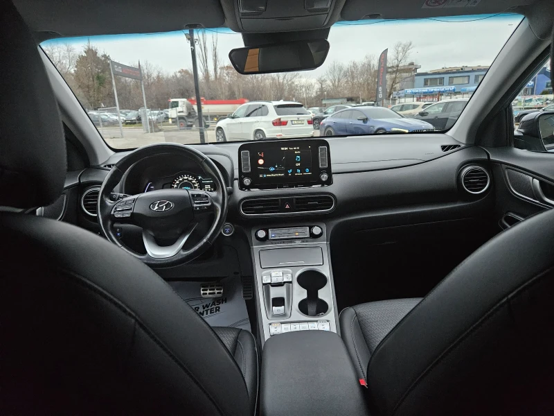 Hyundai Kona Premium 64kWh, снимка 12 - Автомобили и джипове - 48256610