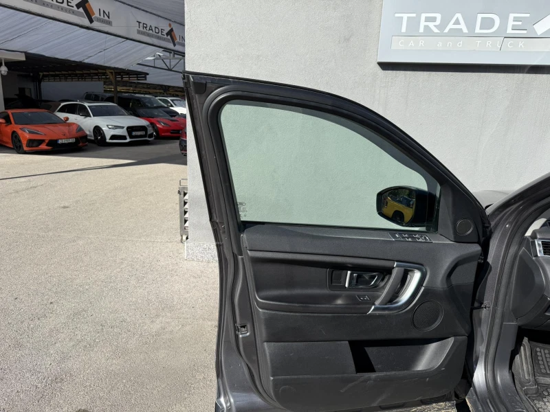 Land Rover Discovery Sport 2.2 SD4 , снимка 8 - Автомобили и джипове - 51822885