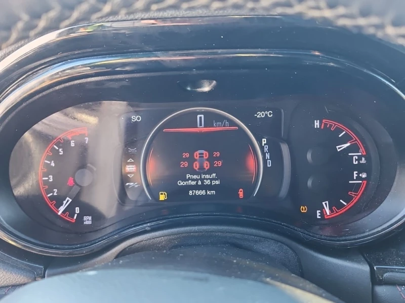 Dodge Durango * R/T * CARFAX * БЕЗ ПЪРВОНАЧАЛНА ВНОСКА, снимка 9 - Автомобили и джипове - 53269388